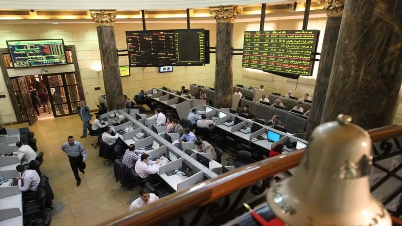 تقلبات غير مسبوقة في أسعار الذهب والدولار تزامناً مع تحرك البورصة المصرية